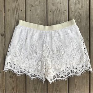American Eagle White Crochet Shorts